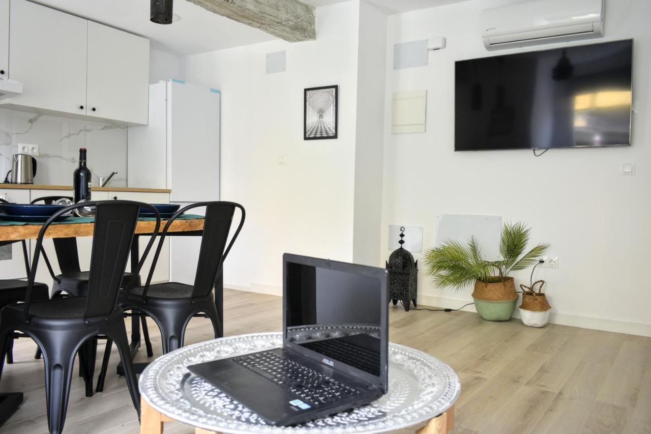 Paris Architecture - Torremolinos Apartment Bagian luar foto
